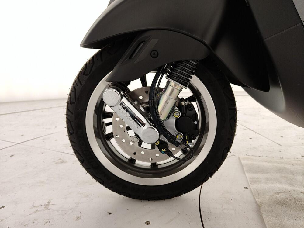 Vespa Primavera 50 Officina 8 (2026) (9)