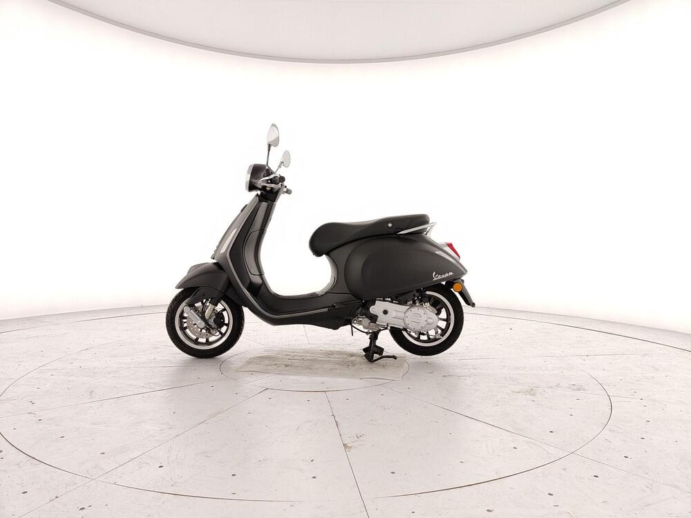 Vespa Primavera 50 Officina 8 (2026) (2)