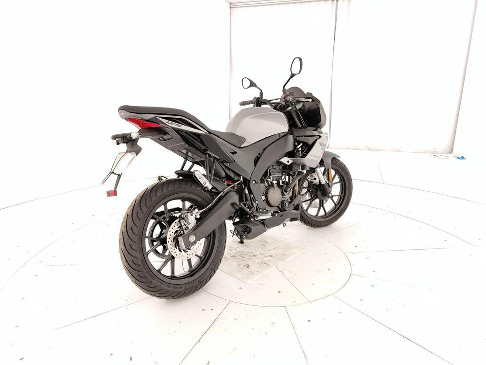 Aprilia Tuono 125 (2025 - 26) (4)