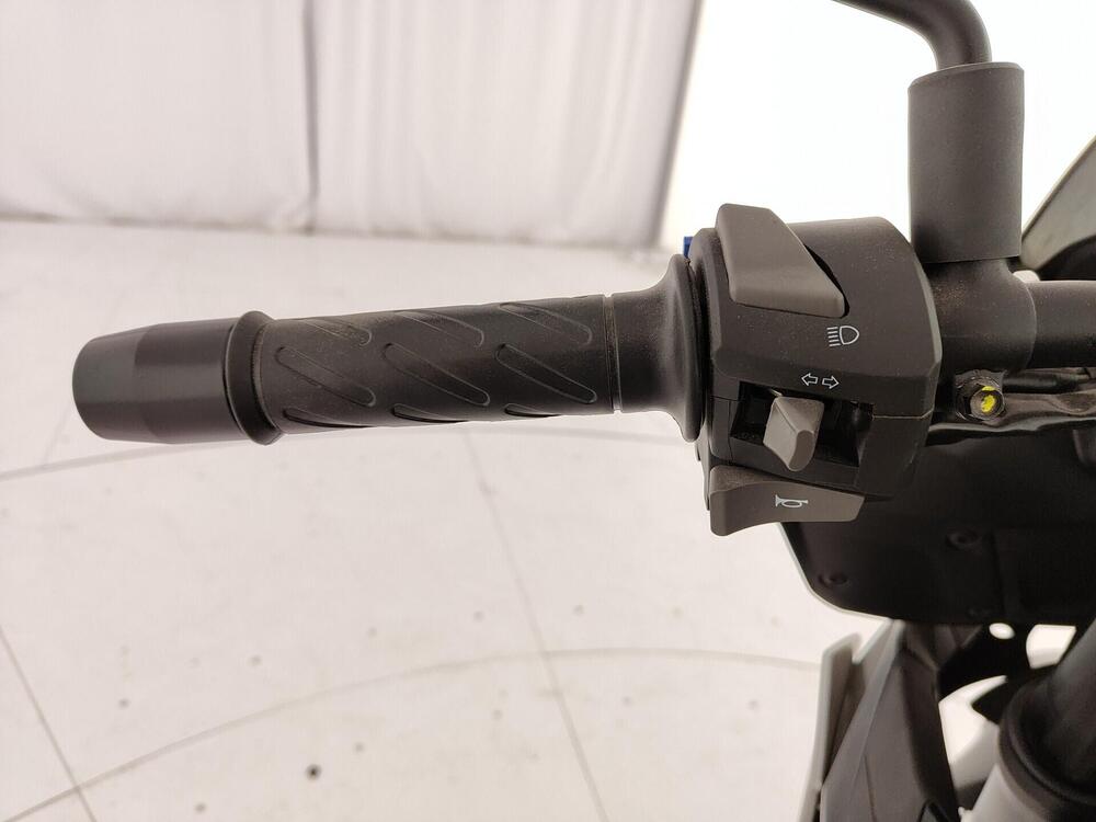 Aprilia Tuono 125 (2025 - 26) (19)