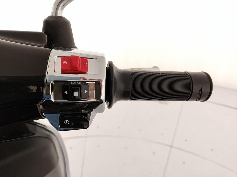 Vespa Primavera 125 Tech (2024 - 25) (10)