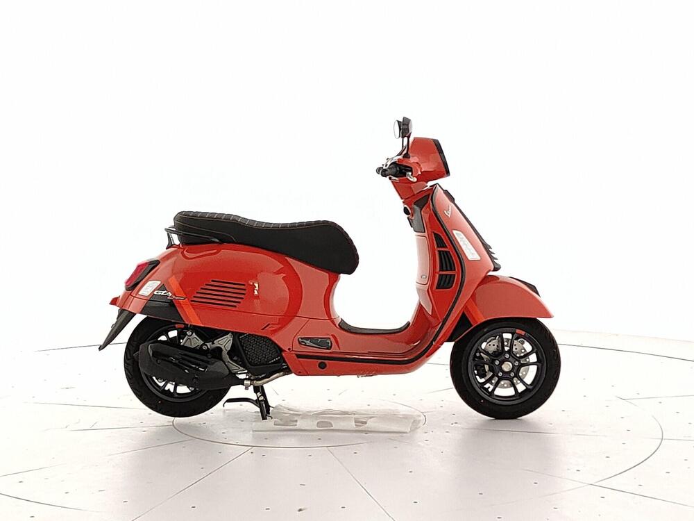 Vespa GTS 125 (2025 - 26) (5)