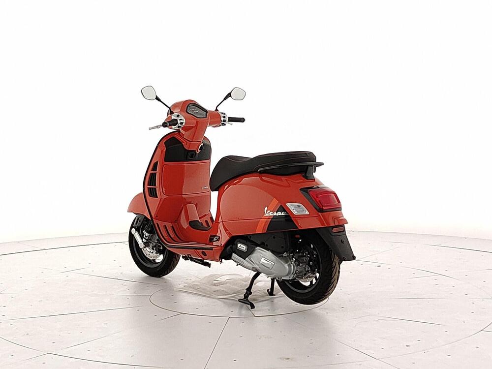 Vespa GTS 125 (2025 - 26) (3)