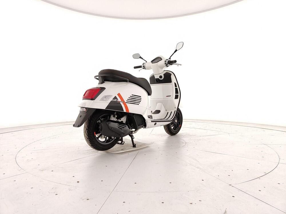 Vespa GTS 125 (2025 - 26) (4)