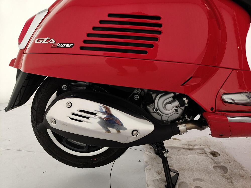 Vespa GTS 300 Super ABS (2014 - 16) (10)