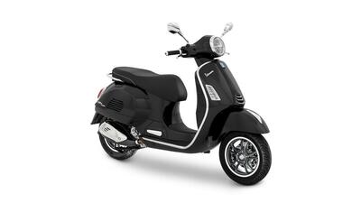 Vespa GTS 300 Super Hpe (2021 - 22) nuova