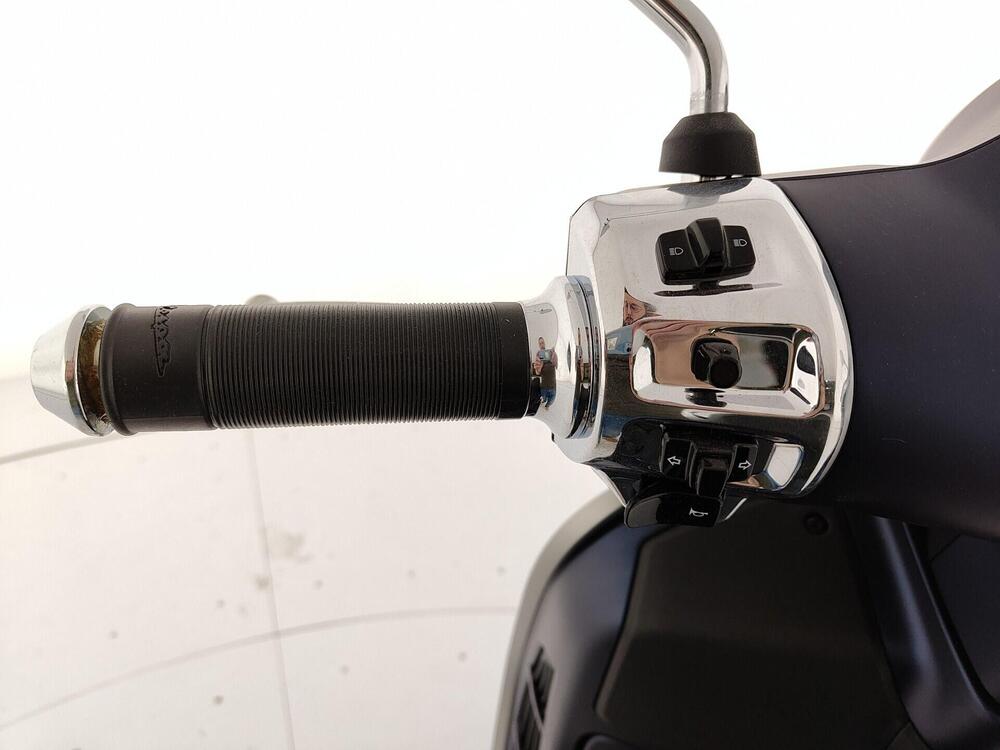 Vespa GTS 300 ABS (2014 - 16) (7)