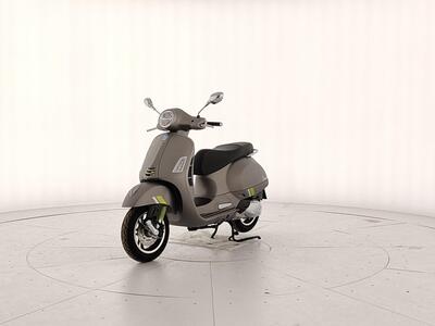 Vespa GTS 300 ABS (2014 - 16) nuova