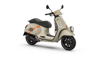 Vespa GTV 300 Hpe (2023 - 25) nuova