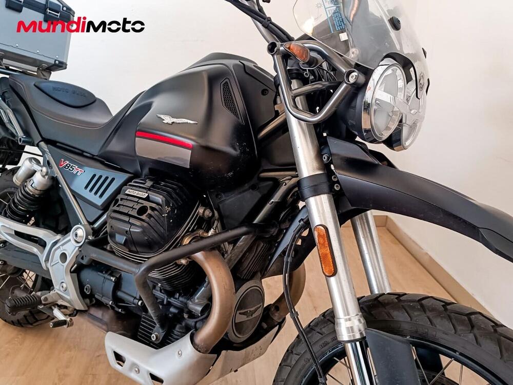 Moto Guzzi V85 TT (2024 - 26) (5)