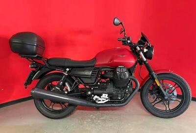 Moto Guzzi V7 III Stone (2017 - 20) usata