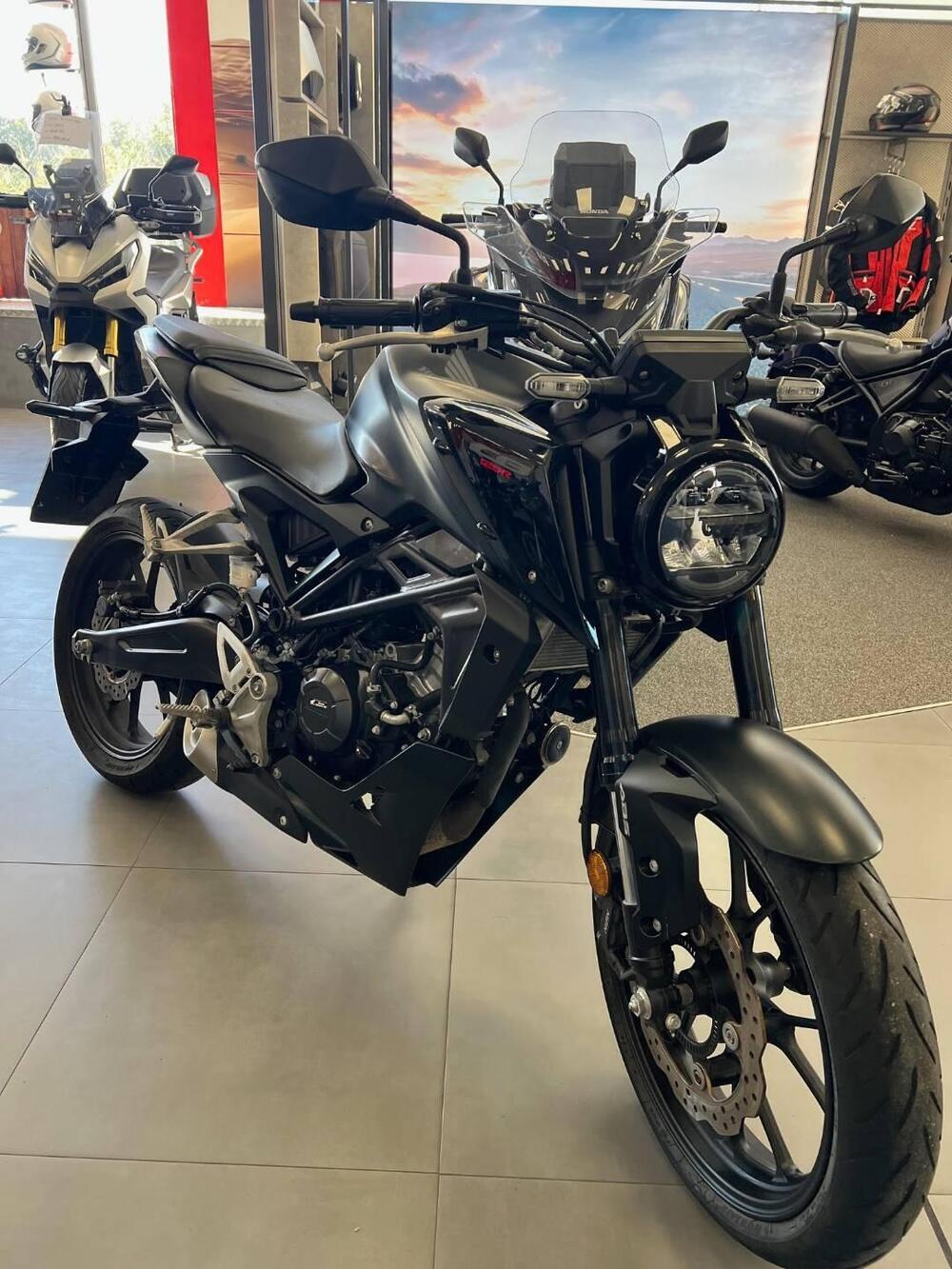 Honda CB 125 R (2021 - 23) (2)