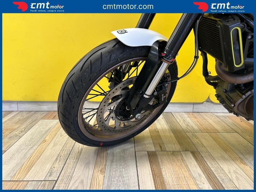 Husqvarna Vitpilen 401 (2018 - 19) (7)