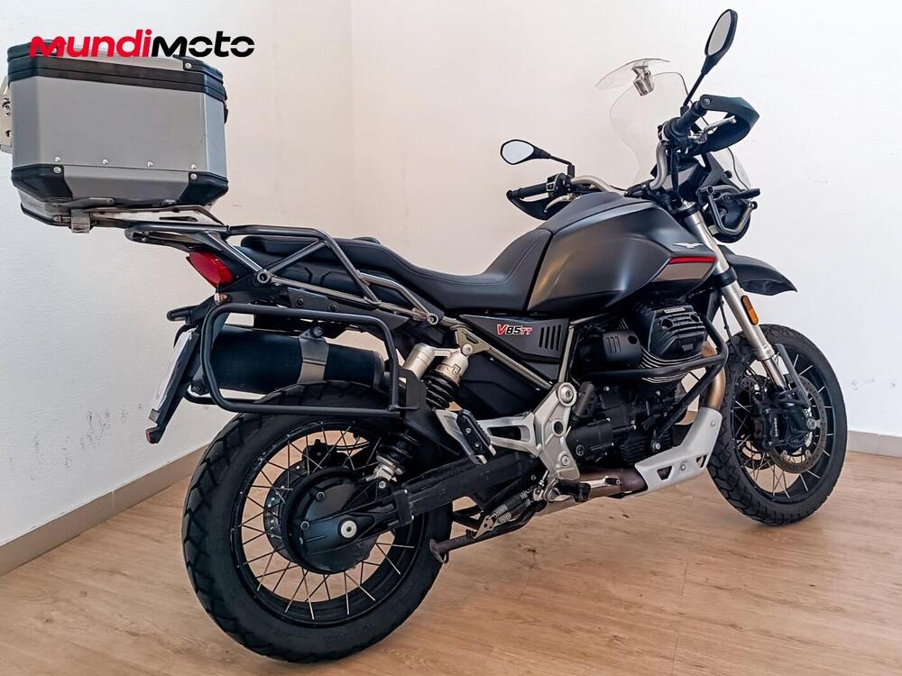 Moto Guzzi V85 TT (2024 - 26) (3)