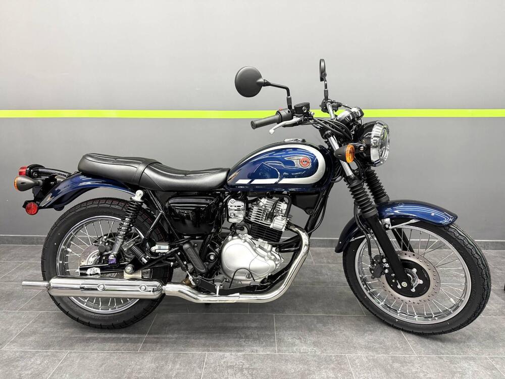 Kawasaki W 230 (2025 - 26)