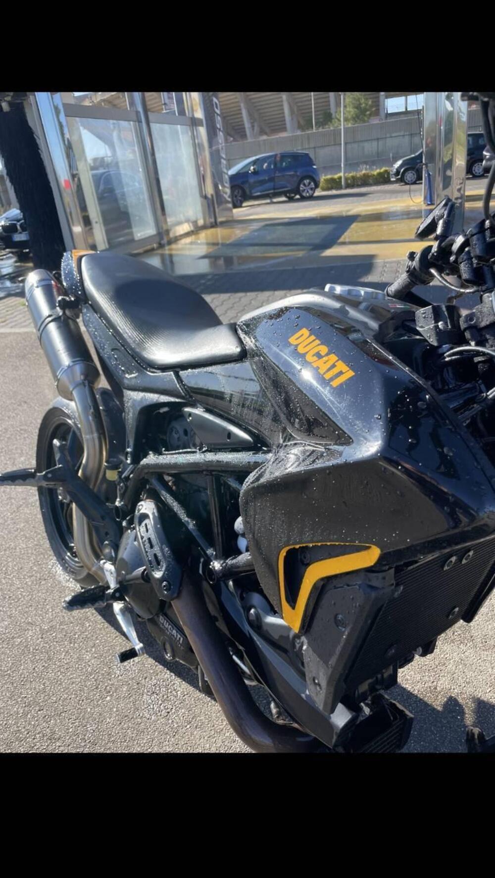 Ducati Hypermotard 939 (2016 - 18) (6)