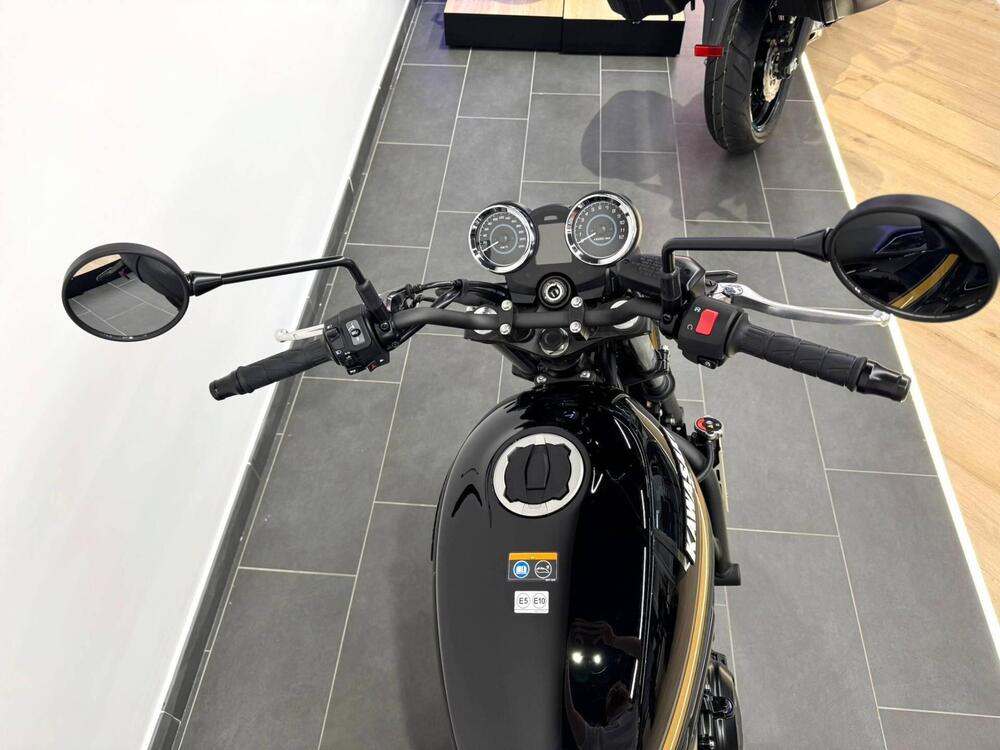 Kawasaki Z 650 RS (2025 - 26) (4)