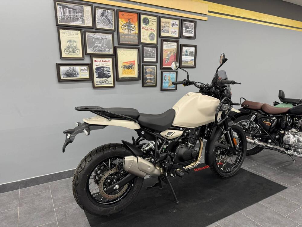 Royal Enfield Himalayan 450 (2024 - 26) (2)