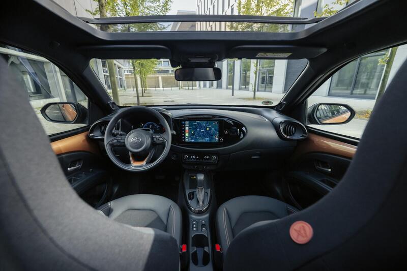 Abitacolo Toyota Aygo X