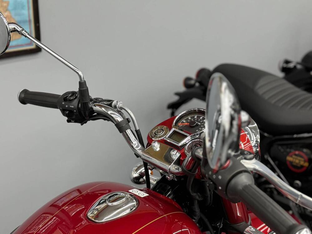 Royal Enfield Classic 350 (2021 - 26) (6)