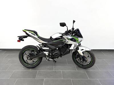 Kawasaki Z e-1 (2024 - 25) nuova
