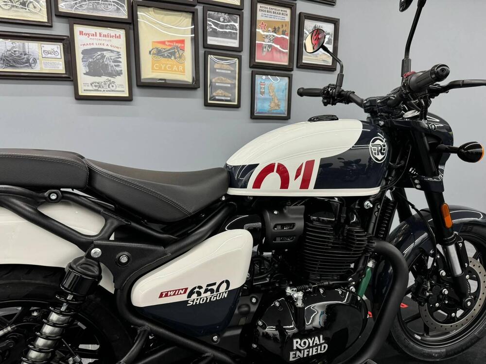 Royal Enfield Shotgun 650 (2024 - 26) (4)