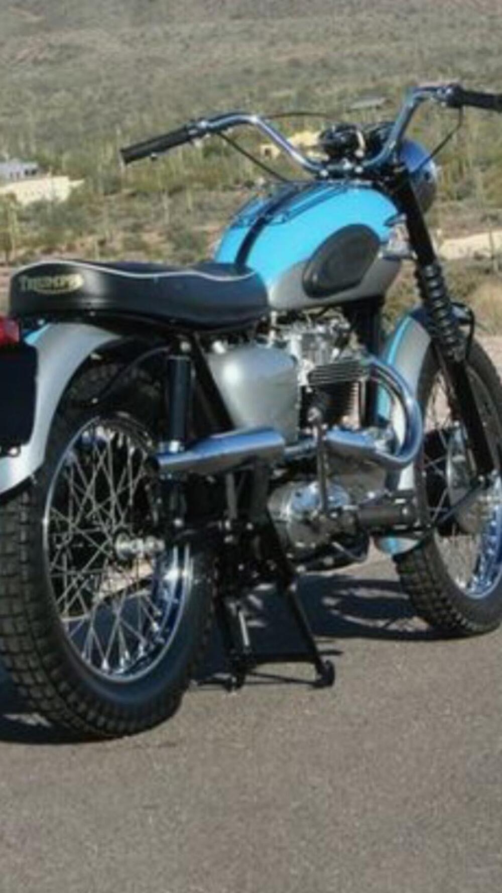 Triumph Bonneville T120  (7)