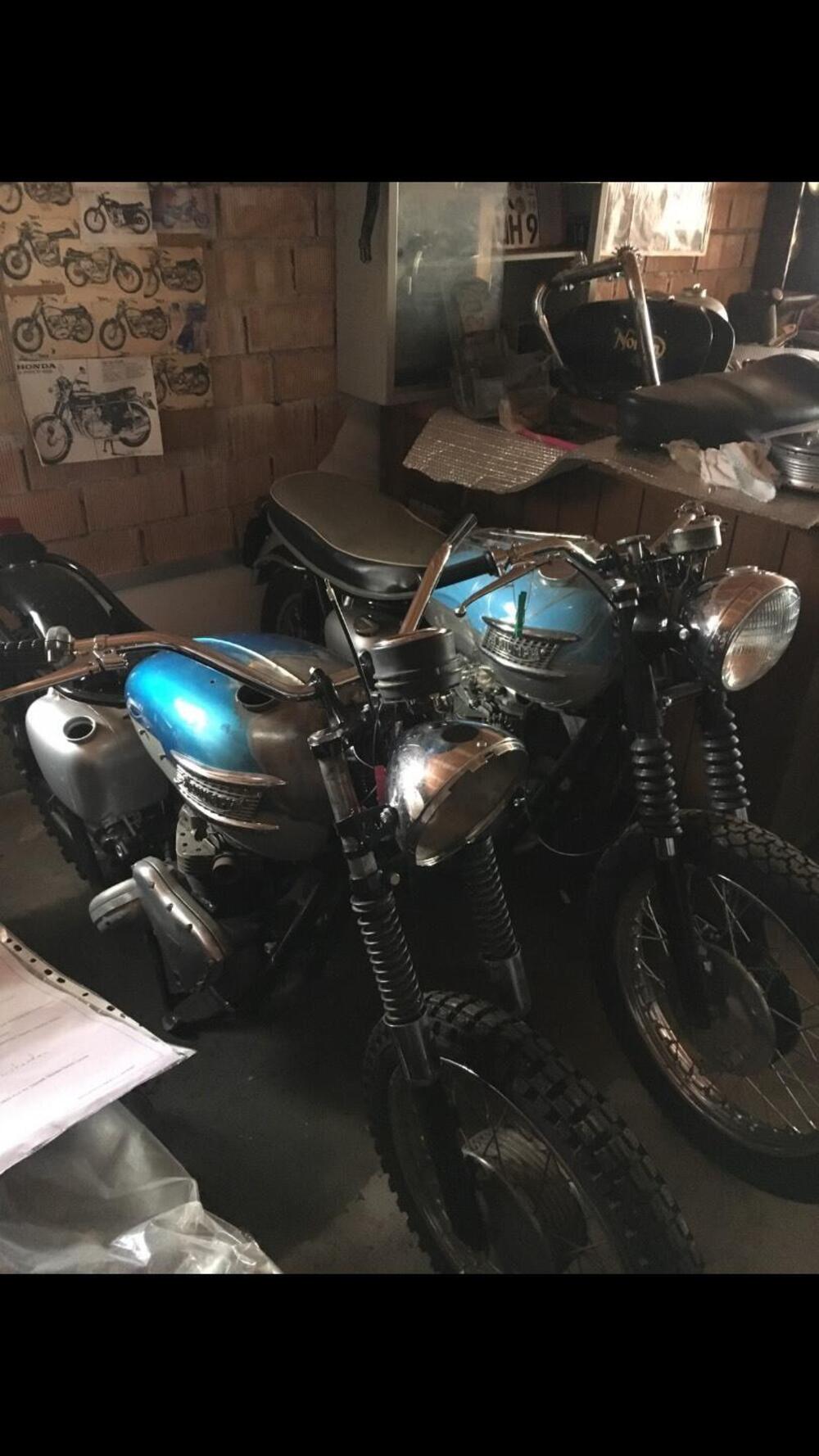 Triumph Bonneville T120  (6)