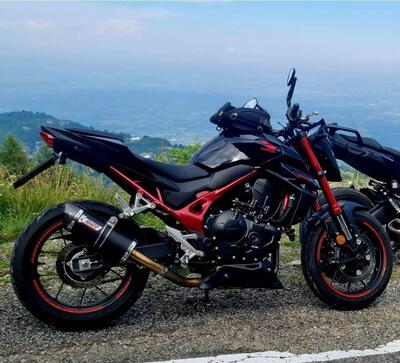 Honda CB 750 Hornet (2023 - 24) usata