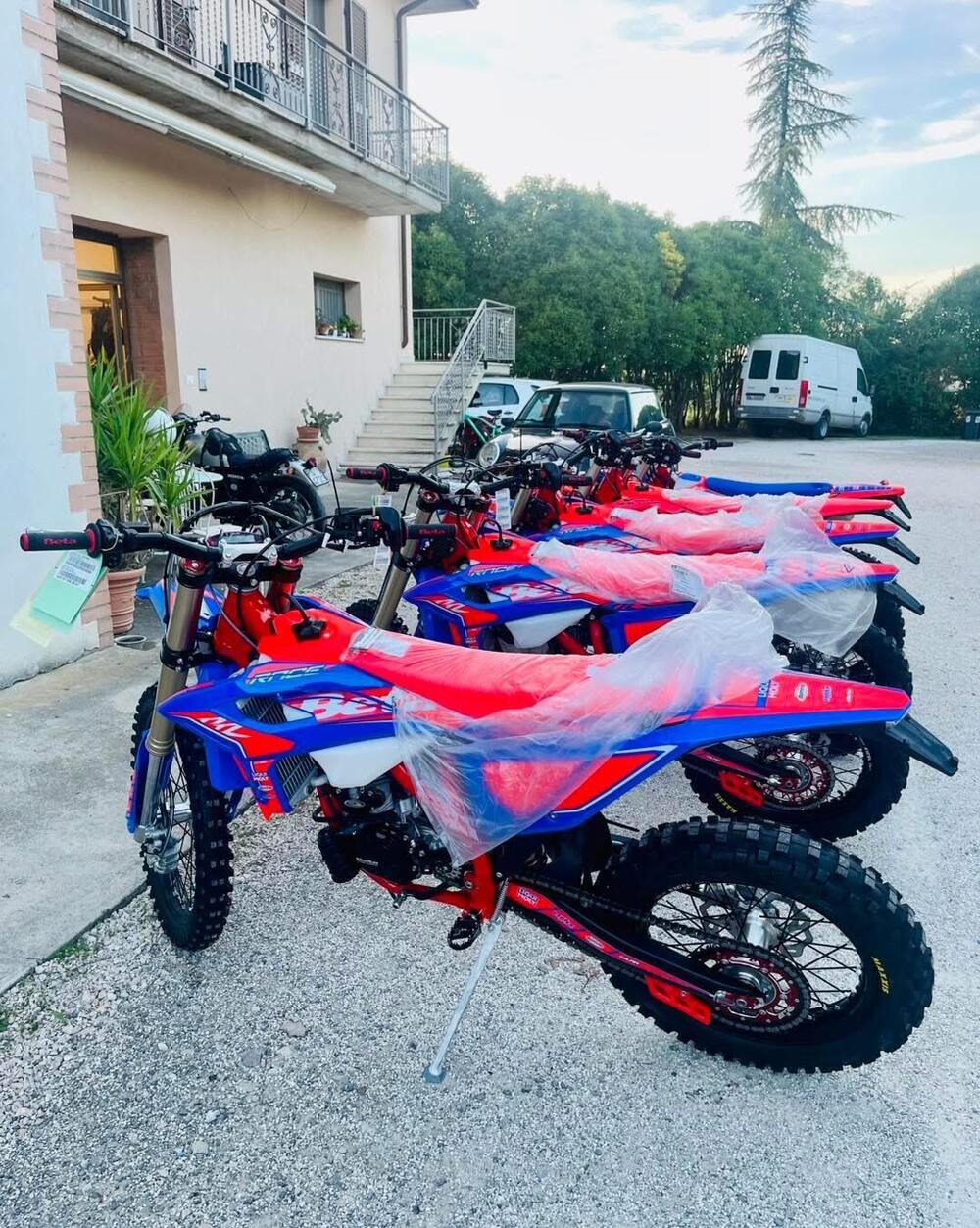 Betamotor RR 300 2T Enduro Race (2026) (2)