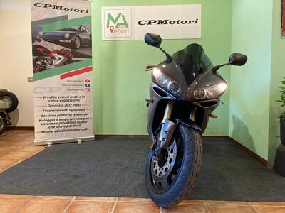 Yamaha YZF R1 (2004 - 05) usata