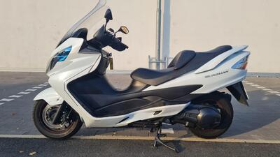 Suzuki Burgman AN 400 (2008 - 13) usata