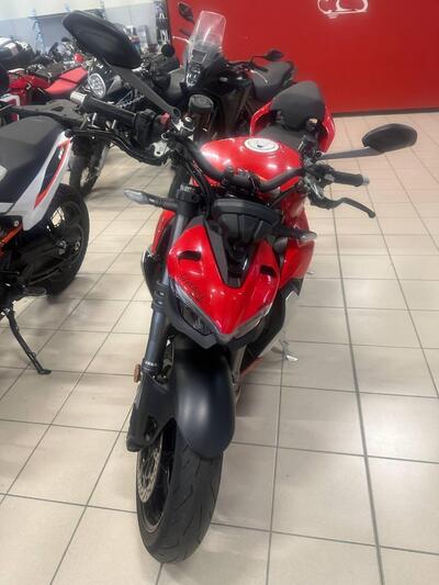 Ducati Streetfighter V2 (2022 - 24) usata