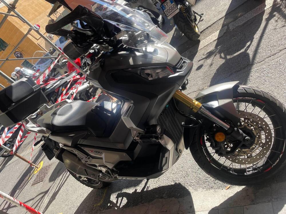 Honda X-ADV 750 (2018 - 20) (2)