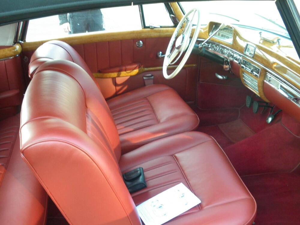 Mercedes-Benz 220 S W180 II Ponton Cabriolet d'epoca a Parma (7)
