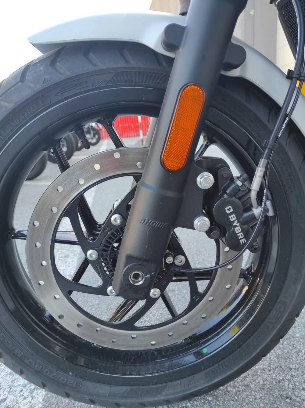 Royal Enfield Guerrilla 450 (2024 - 26) (9)