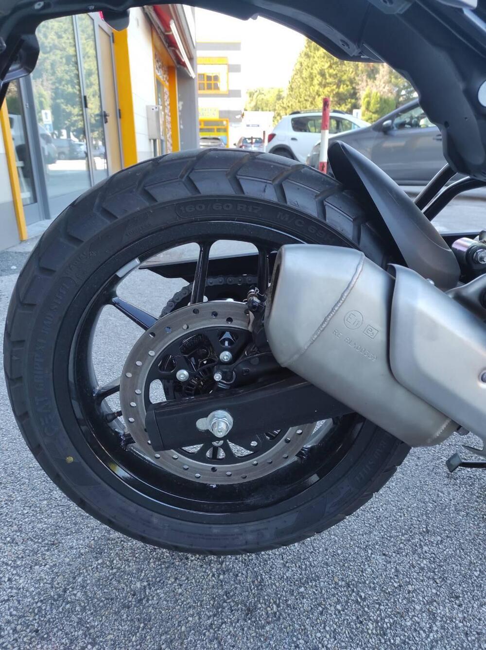 Royal Enfield Guerrilla 450 (2024 - 26) (10)