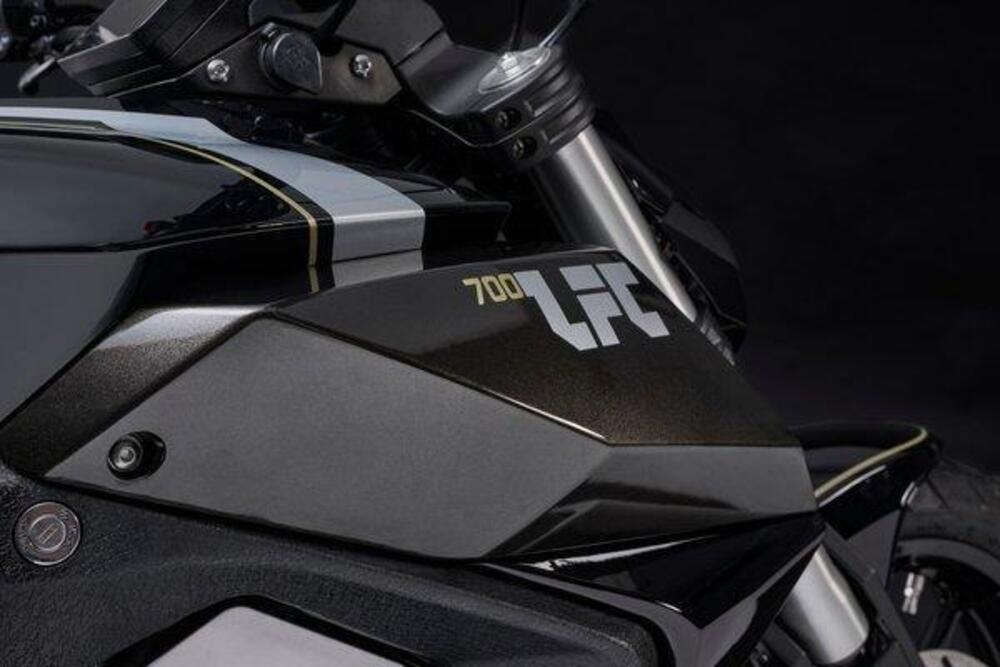 Benda Motorcycles LFC 700 (2024 - 26) (4)