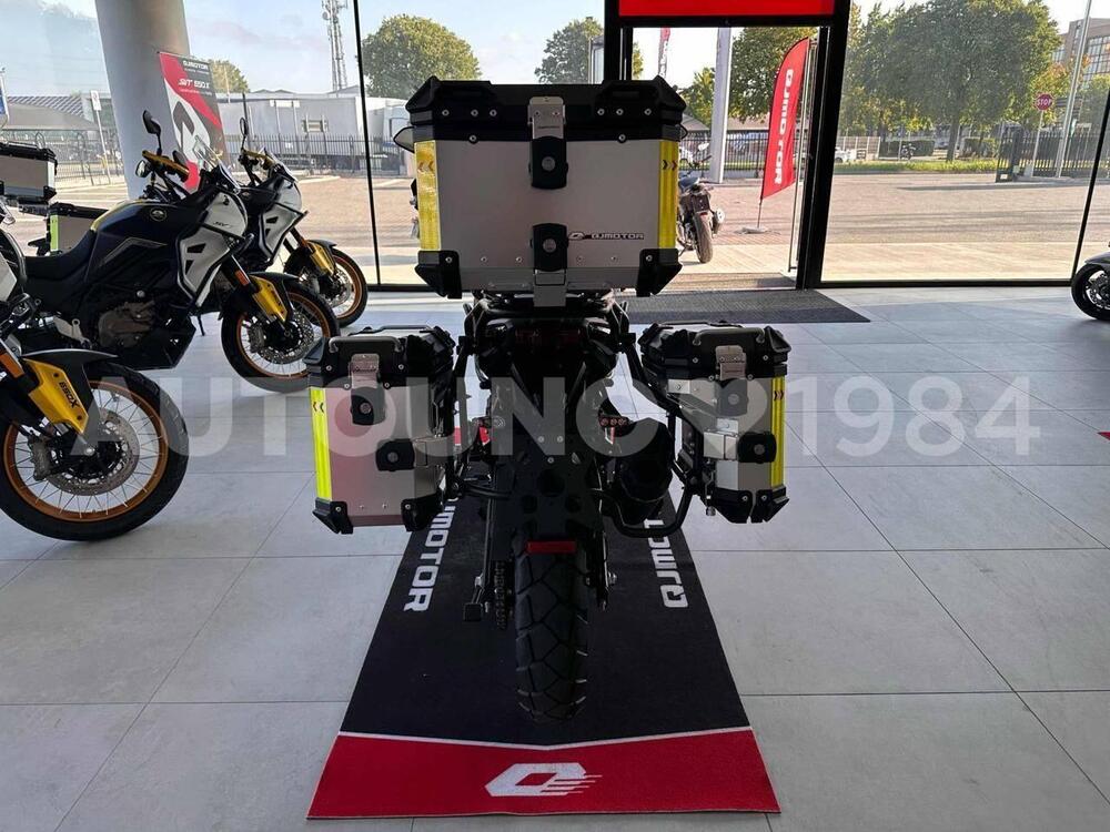 QJ Motor SRT 600 SX (2024 - 25) (4)