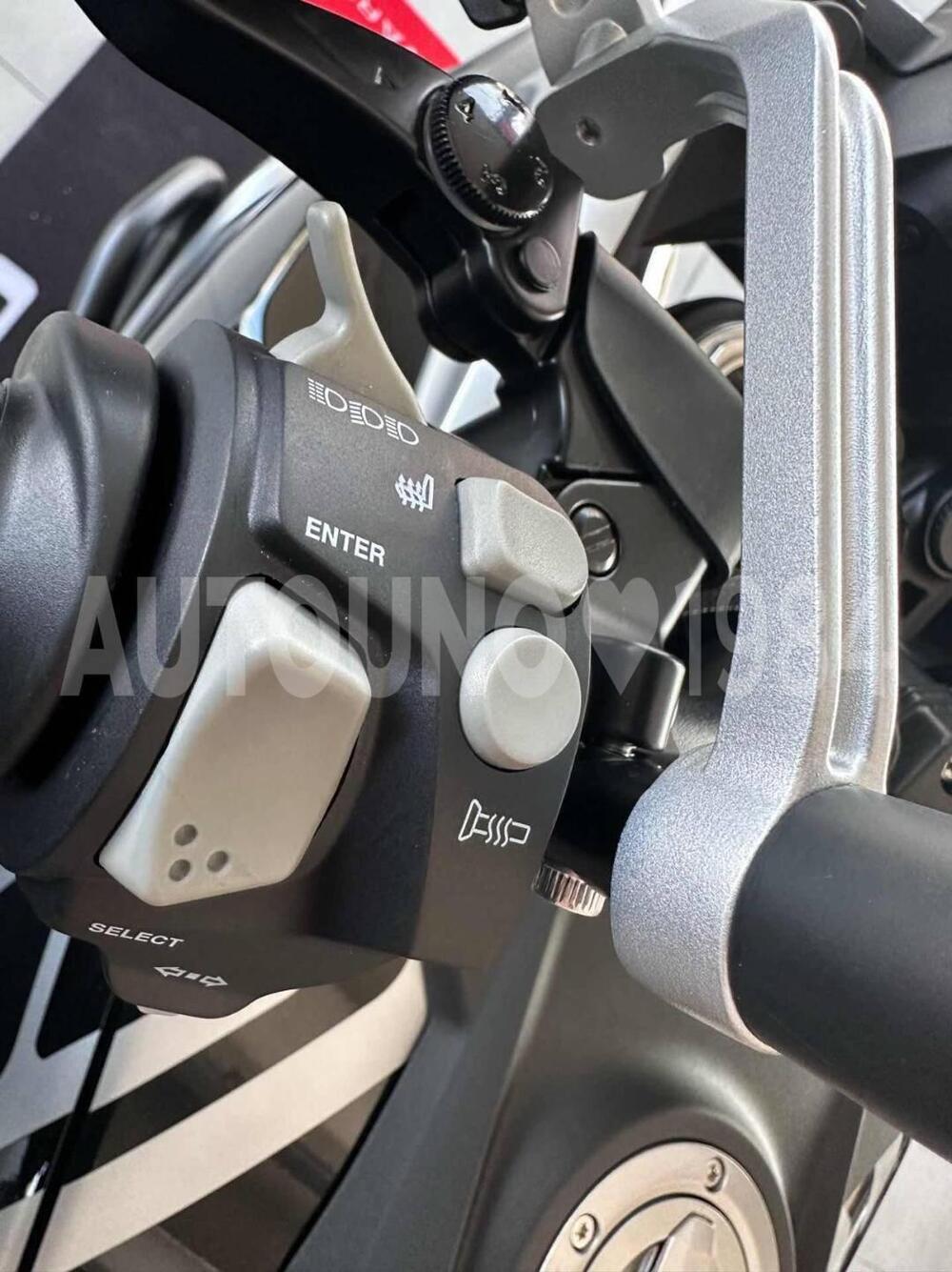 QJ Motor SRT 600 SX (2024 - 25) (12)