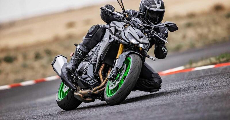 Kawasaki si prepara ad EICMA 2025: oltre alla Z1100 spuntano novit&agrave; ancora segrete