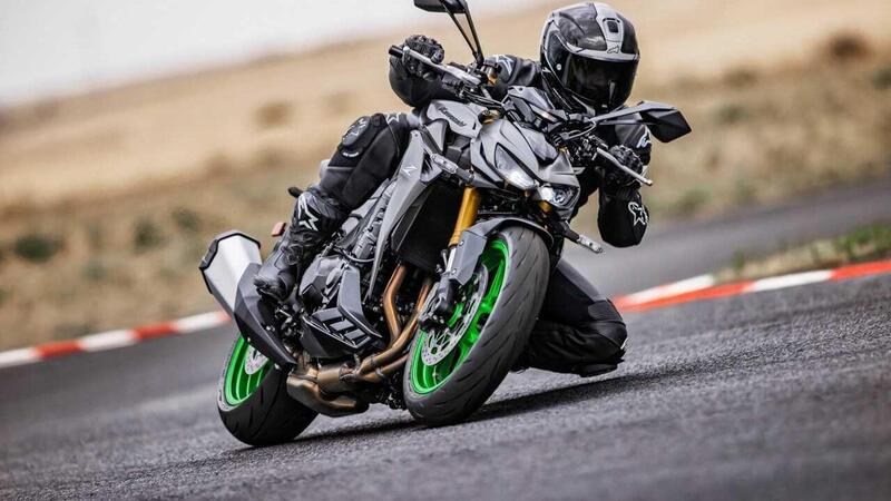 Kawasaki si prepara ad EICMA 2025: oltre alla Z1100 spuntano novit&agrave; ancora segrete