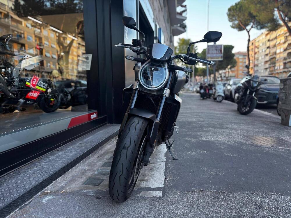 Honda CB 1000 R (2021 - 25) (9)