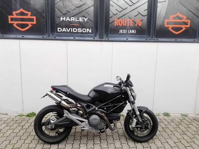 Ducati Monster 696 ABS (2009 - 14) usata
