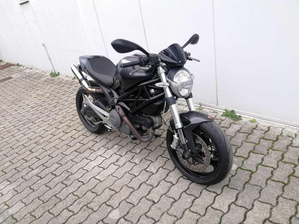 Ducati Monster 696 ABS (2009 - 14) (2)