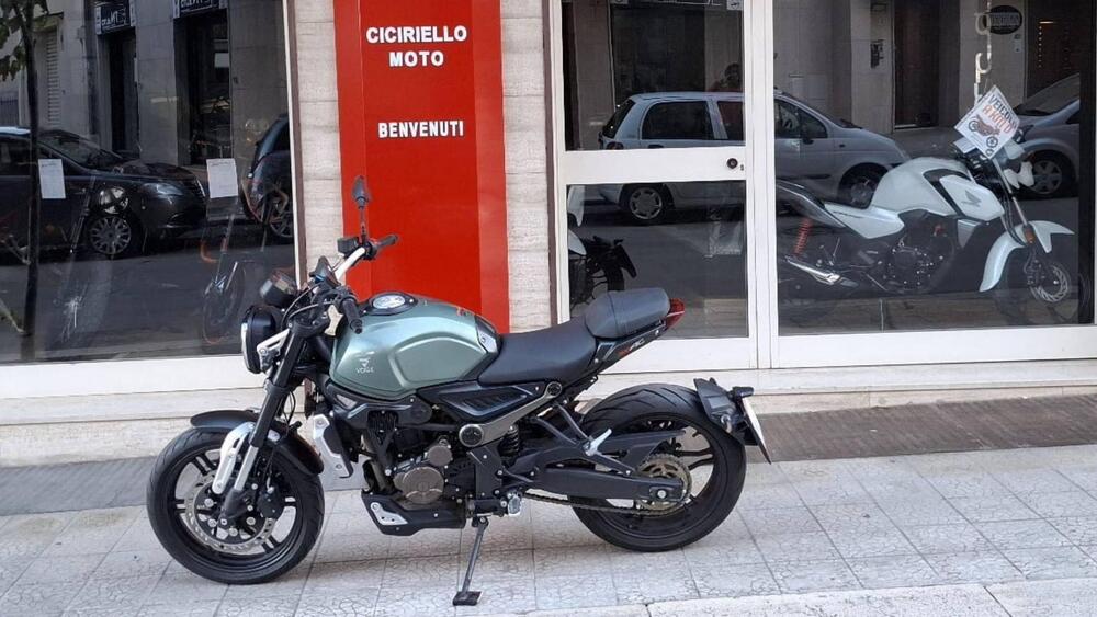 Voge Trofeo 300AC (2021 - 26) (2)