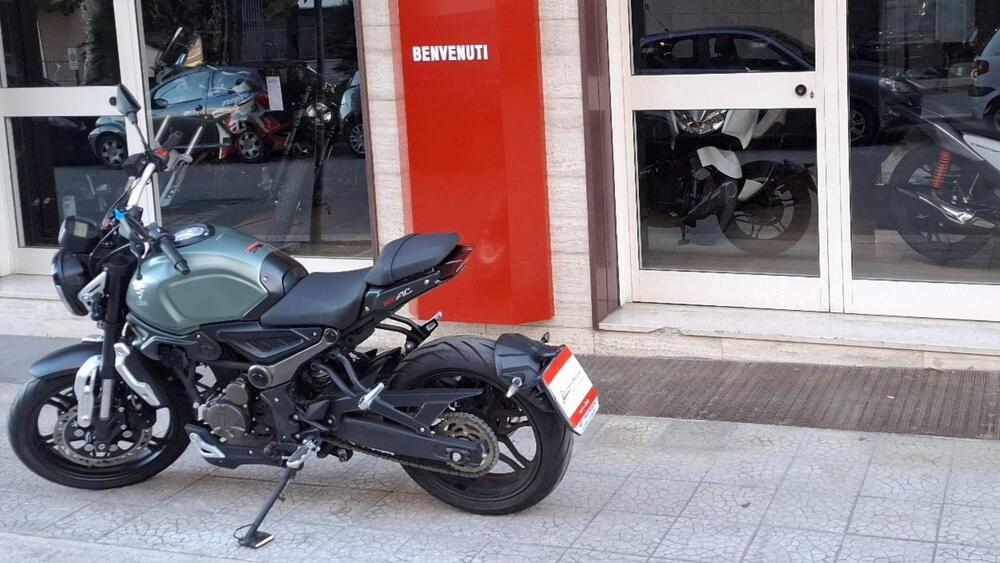 Voge Trofeo 300AC (2021 - 26) (6)