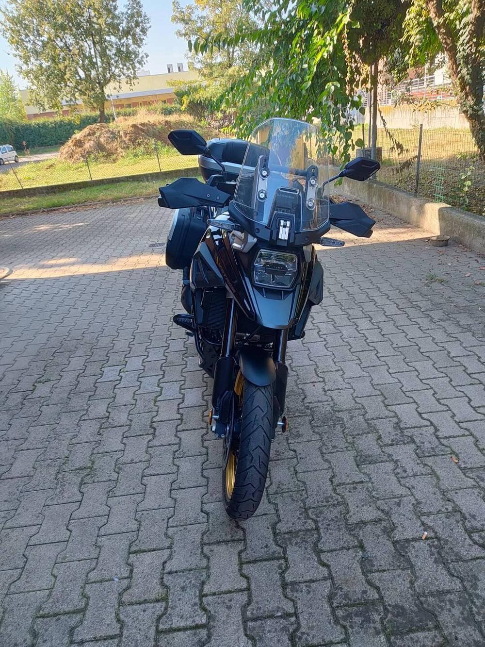 Suzuki V-Strom 1050XT (2020 - 23) (3)