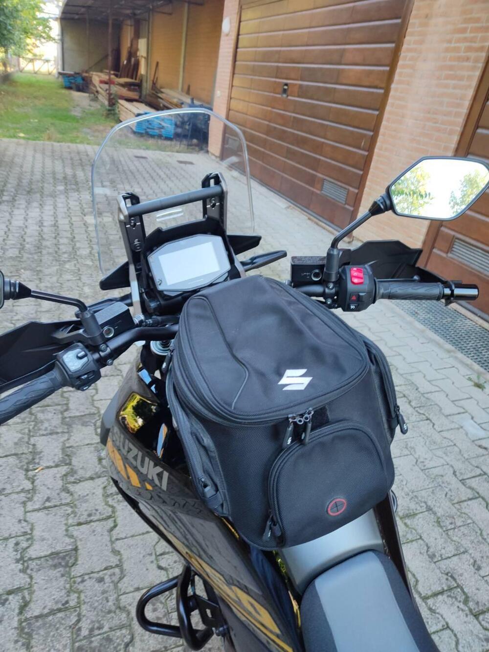 Suzuki V-Strom 1050XT (2020 - 23) (8)