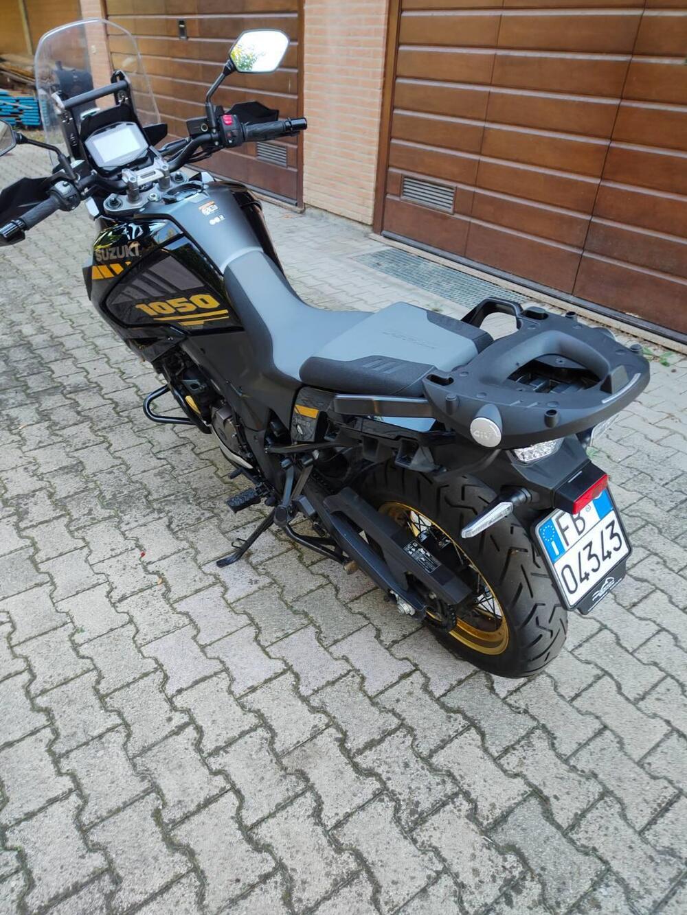 Suzuki V-Strom 1050XT (2020 - 23) (15)